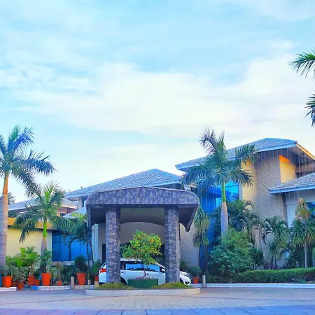 Dee Marks Airport Hotel & Resorts-2