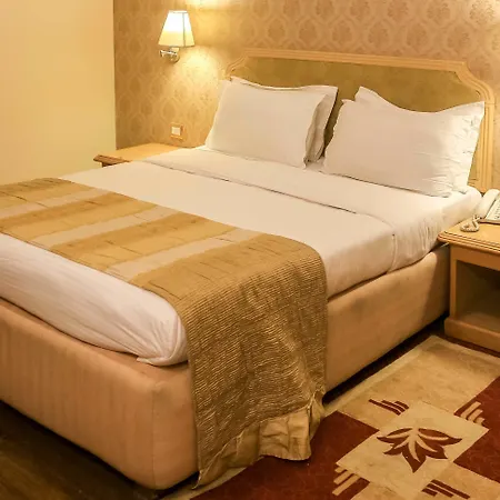 Dee Marks Airport Hotel & Resorts-2
