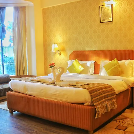 Dee Marks Airport Hotel & Resorts-3